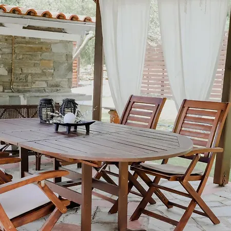 Angelika Nea Iraklitsa Villa