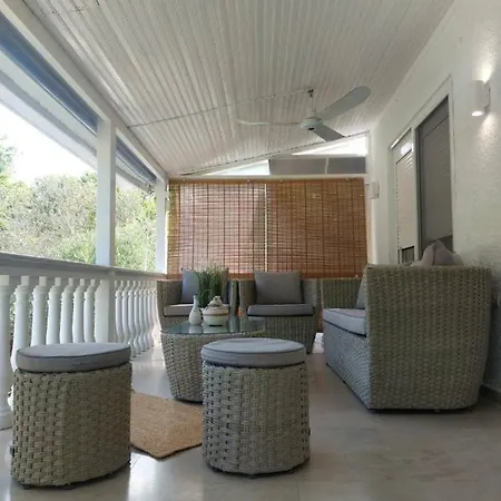 Villa Angelika Nea Iraklitsa *