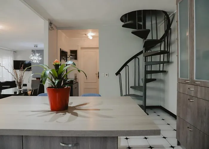 Angelika * Nea Iraklitsa